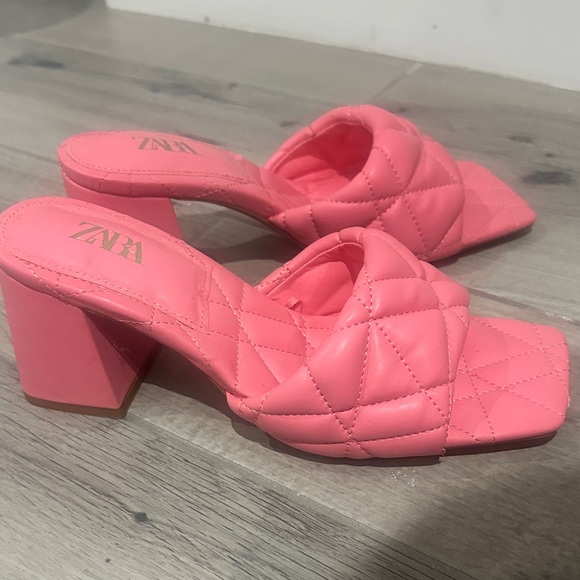 Zara Coral Quilted Women's Heels - Picture 1 of 3